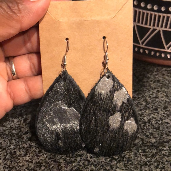 Handmade Leather Teardrop Earrings $16 each pair - Picture 3 of 8